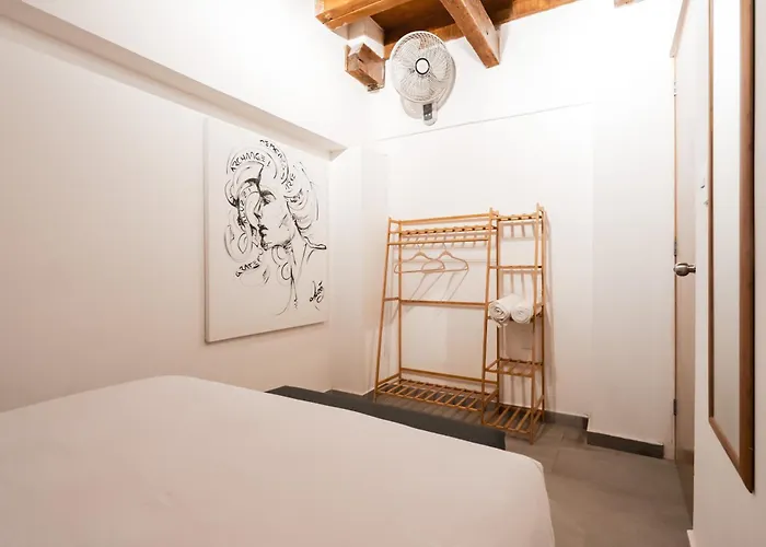 Juarez Hostel *